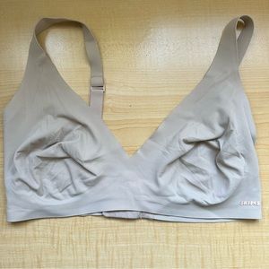 Skims Naked Plunge Bralette in Clay Size S-DD